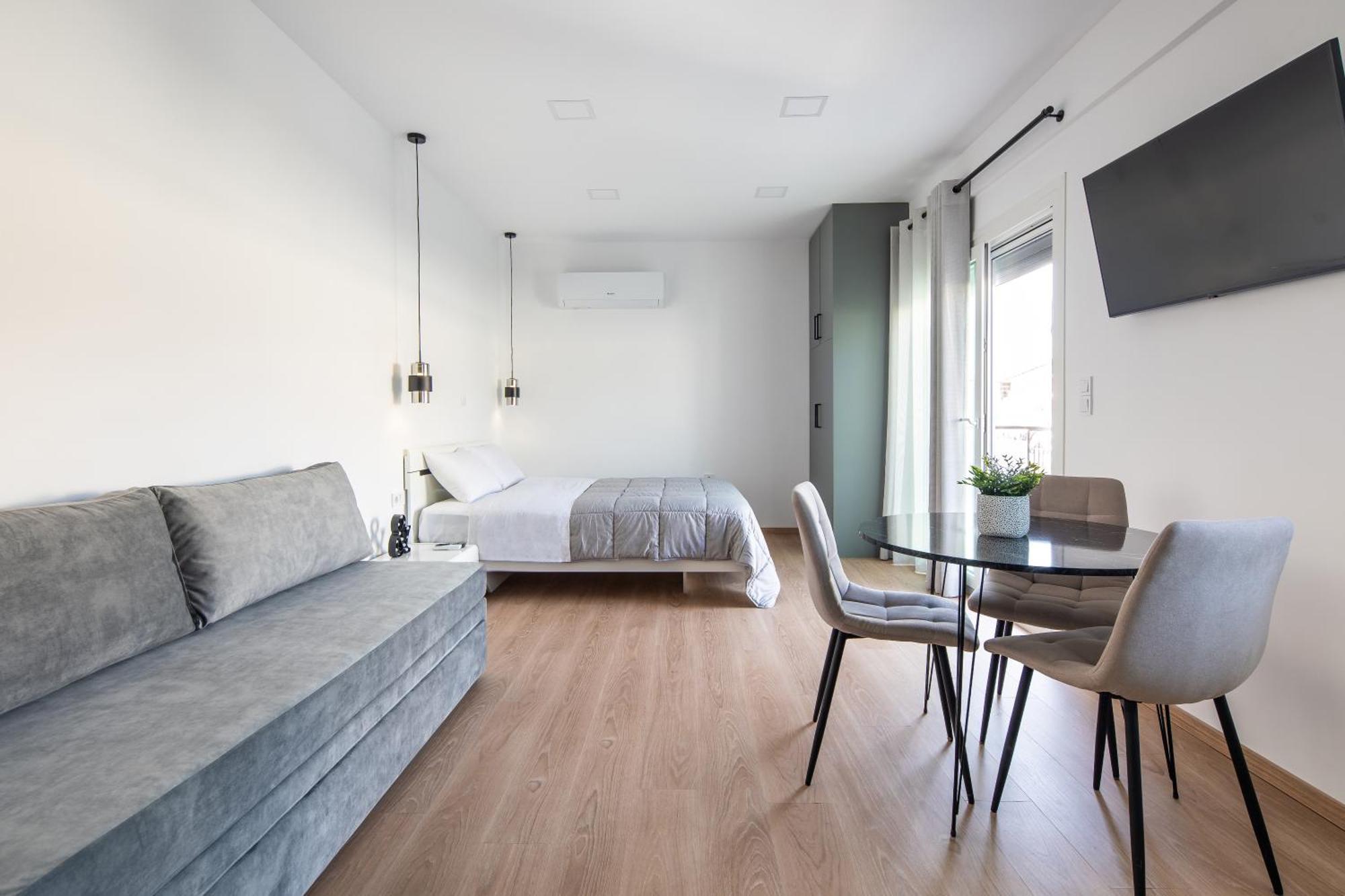 Boutique Studios Near Airport Палини Екстериор снимка