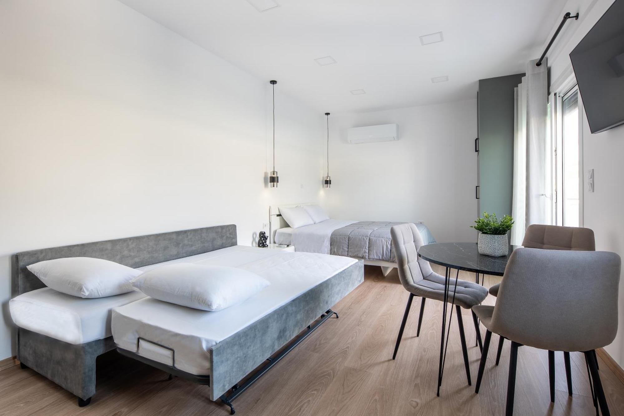 Boutique Studios Near Airport Палини Екстериор снимка