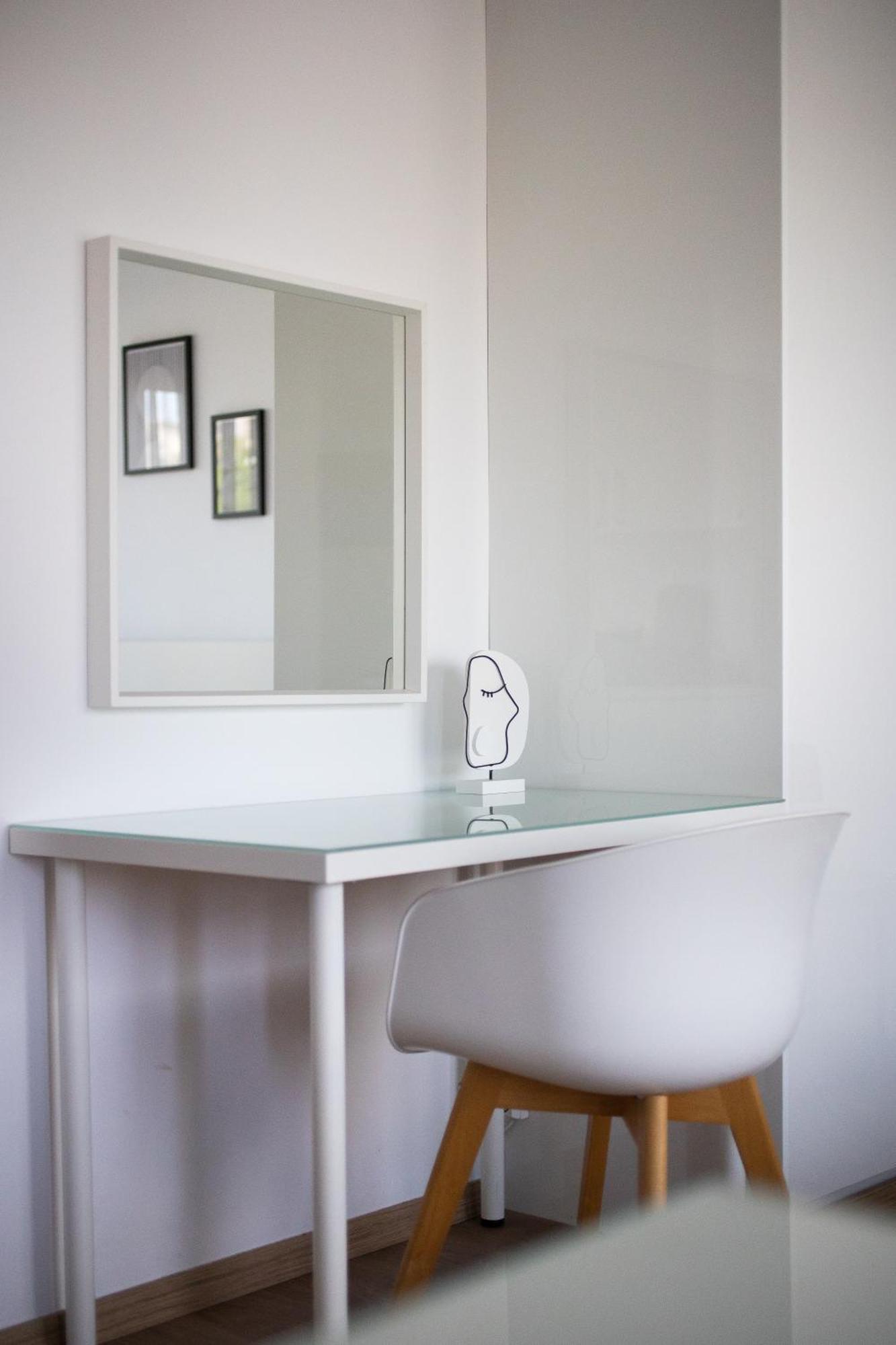 Boutique Studios Near Airport Палини Екстериор снимка