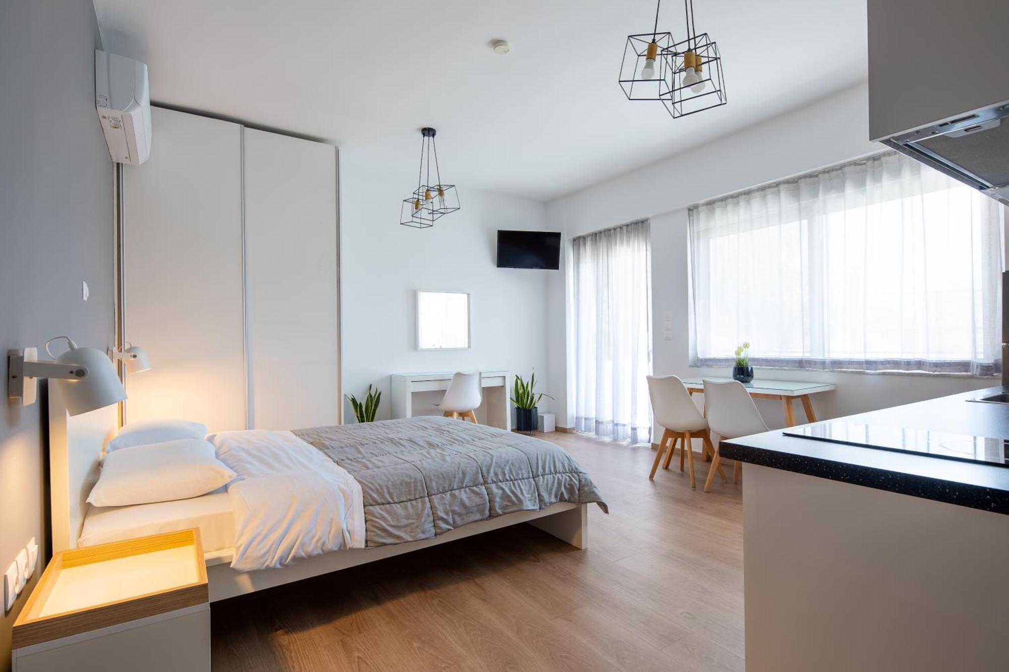 Boutique Studios Near Airport Палини Екстериор снимка