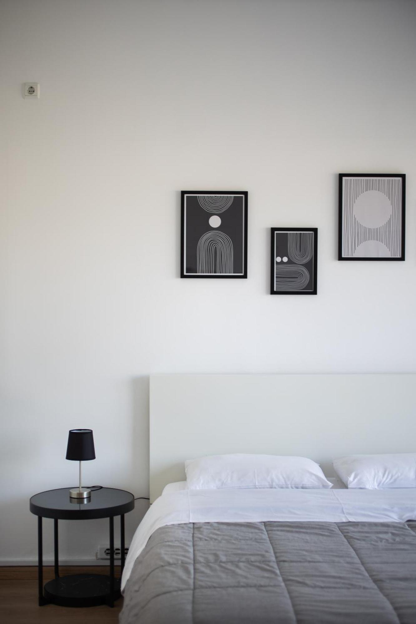 Boutique Studios Near Airport Палини Екстериор снимка
