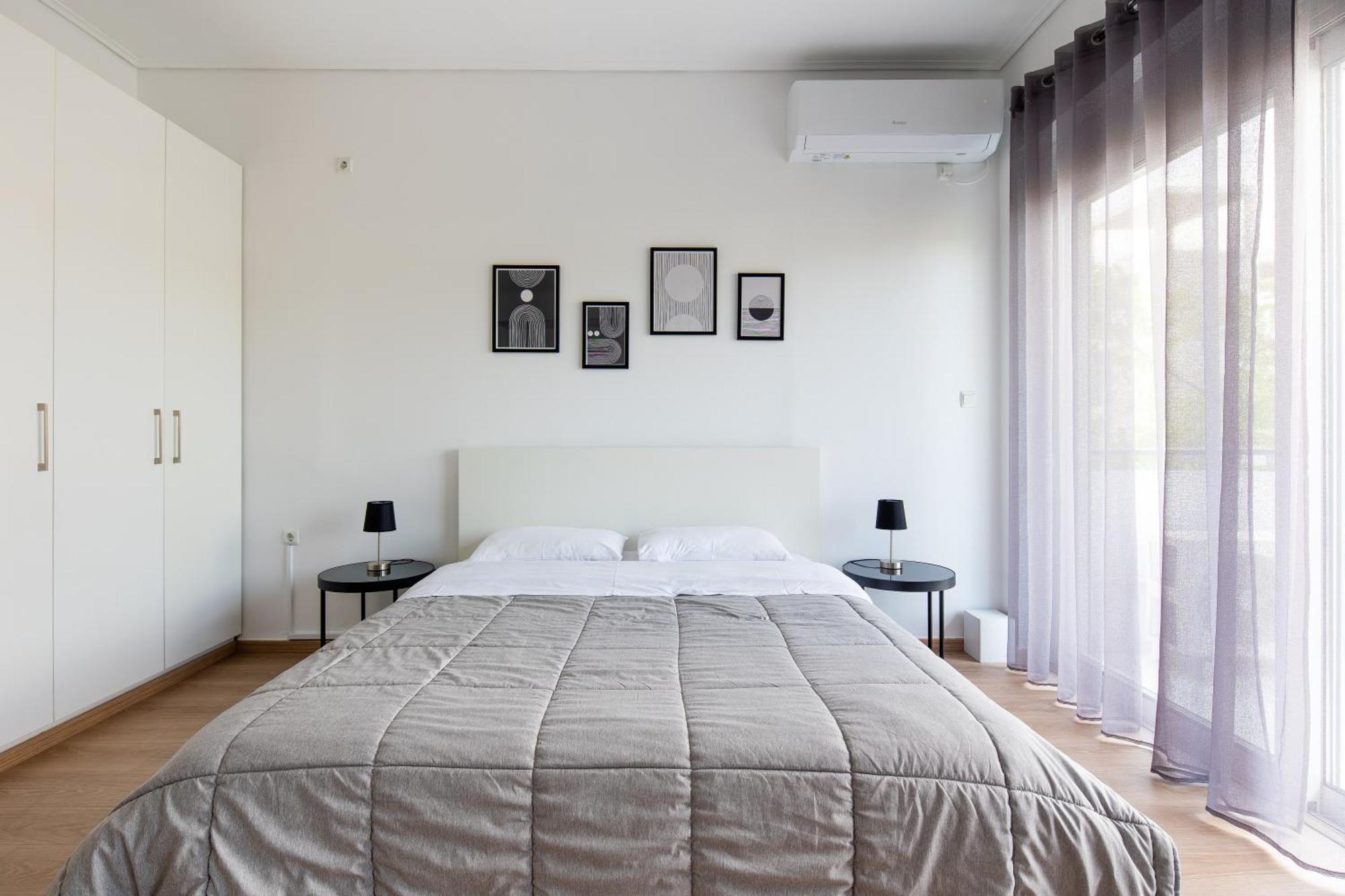 Boutique Studios Near Airport Палини Екстериор снимка